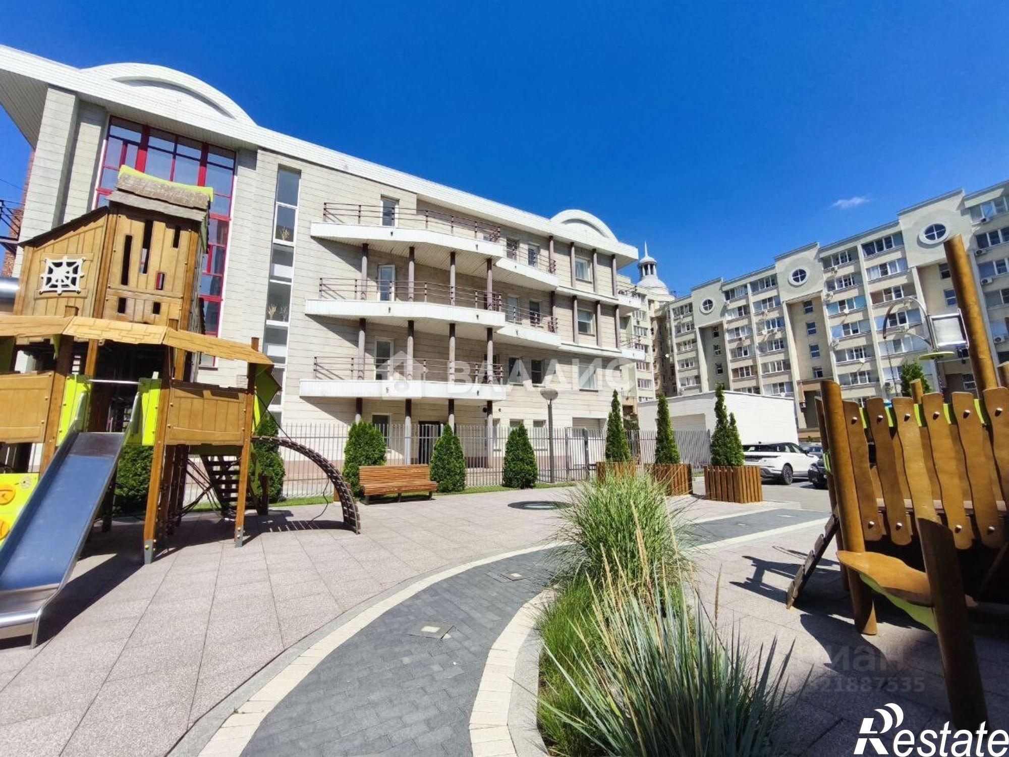 Сдать квартиру за 100 000 рублей на площадь Ленина, 6/1