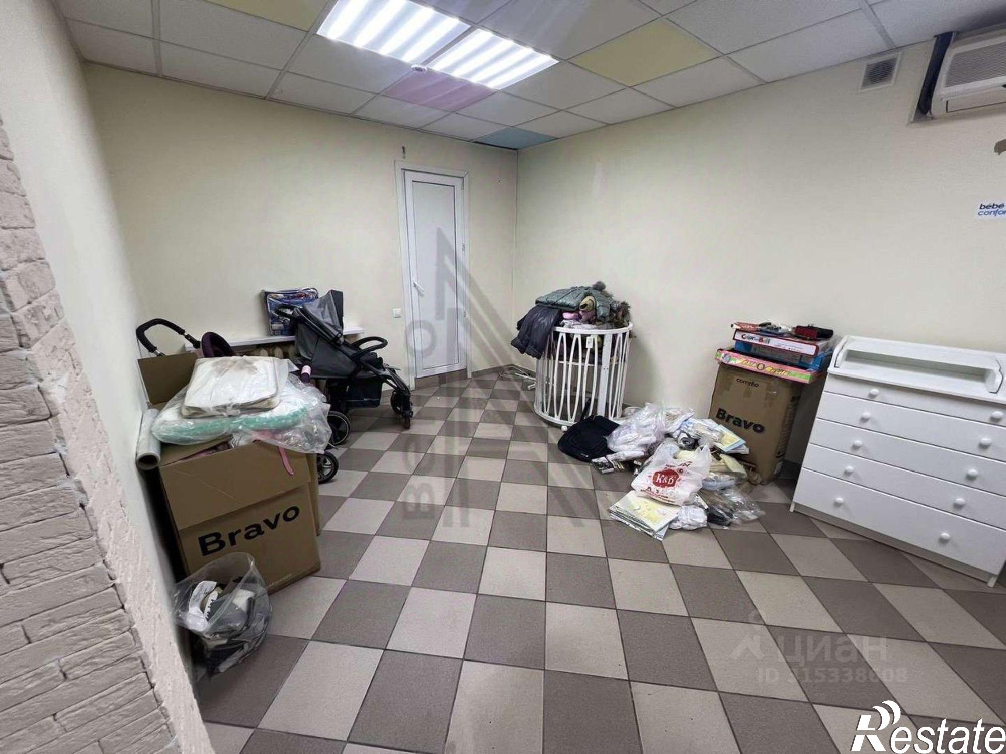 Купить торговое помещение за 15 946 000 рублей на улица Генерала Лизюкова, 27