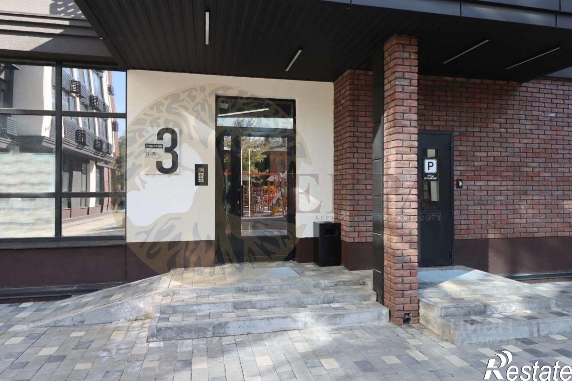 Купить квартиру за 12 300 000 рублей на Краснознамённая улица, 109/1