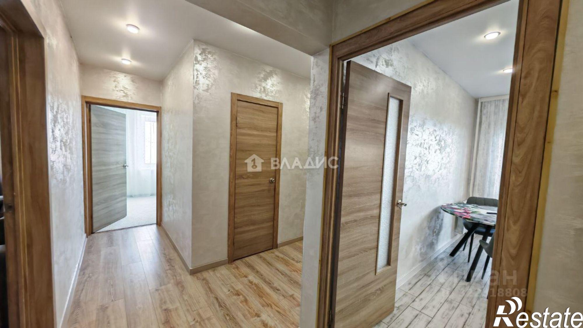 Купить квартиру за 7 800 000 рублей на Острогожская улица, 170/1