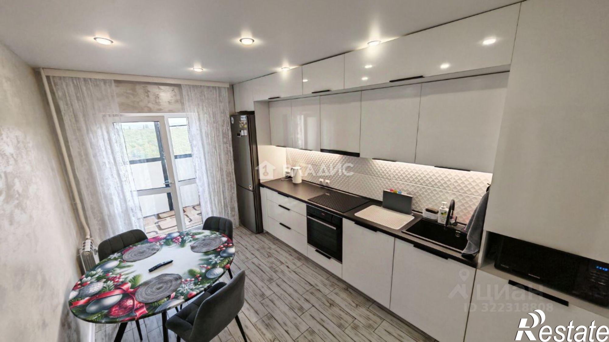 Купить квартиру за 7 800 000 рублей на Острогожская улица, 170/1