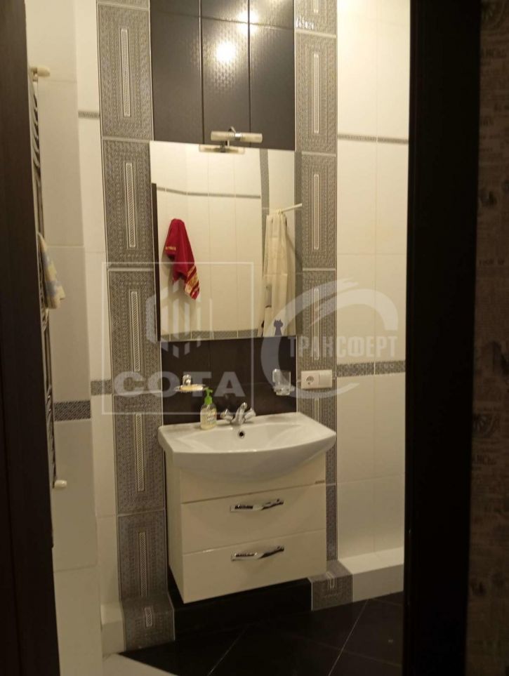 3-комн квартира Сакко и Ванцетти улица, 96