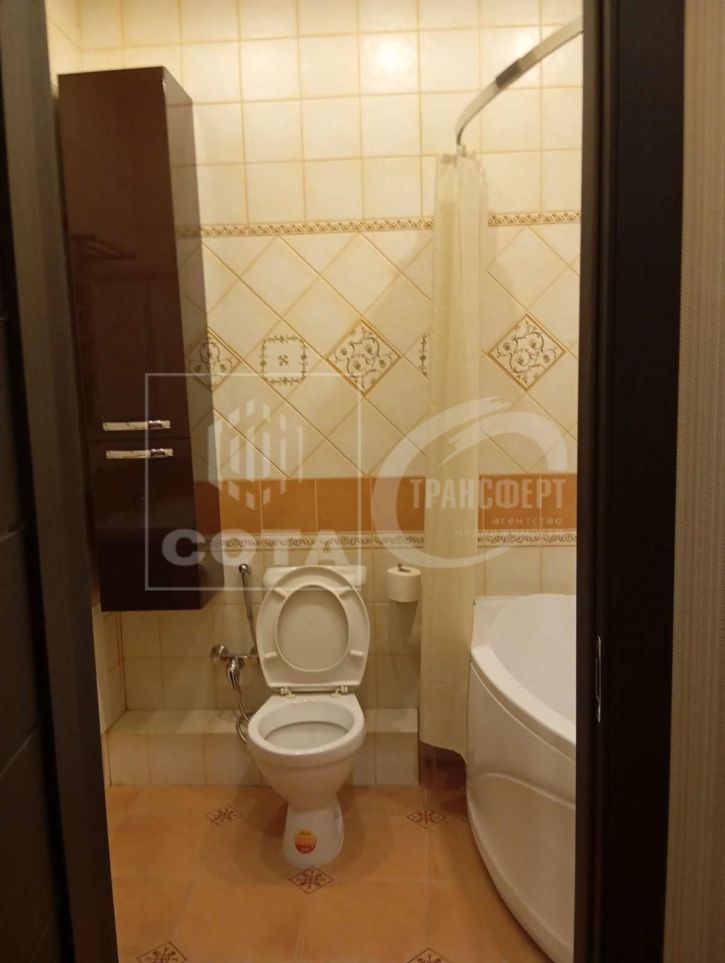 3-комн квартира Сакко и Ванцетти улица, 96