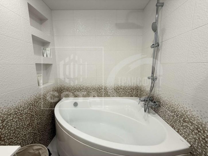 3-комн квартира Тепличная улица, 2 «Б»