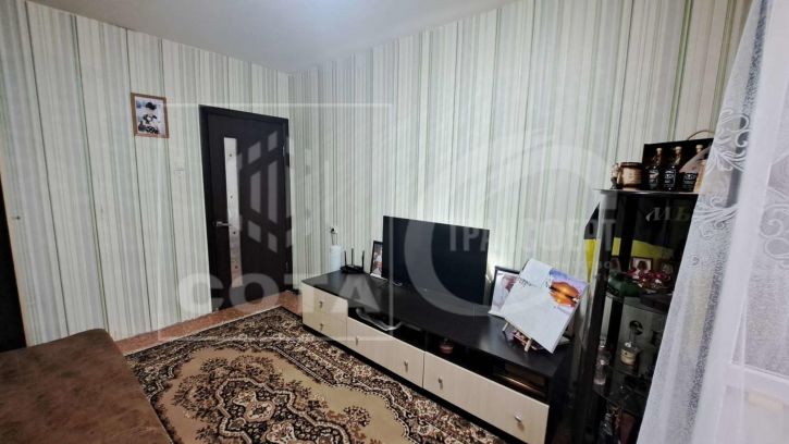 2-комн квартира Чуйская улица, 7