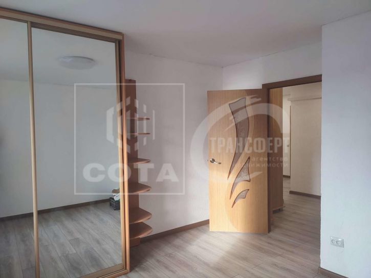 2-комн квартира Артамонова улица, 4а