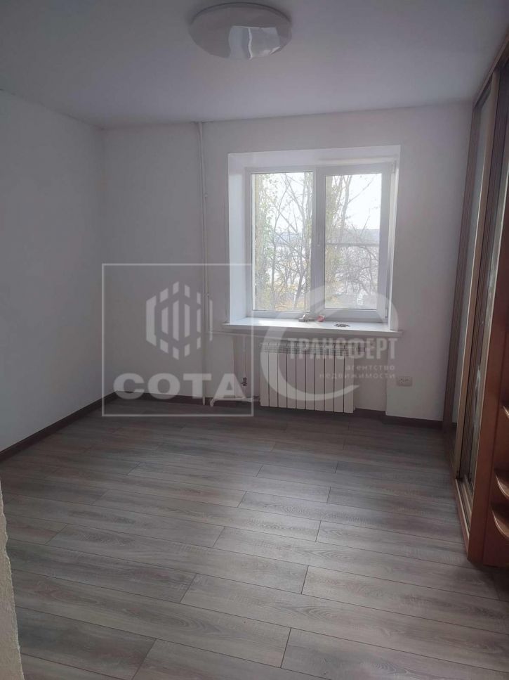 2-комн квартира Артамонова улица, 4а