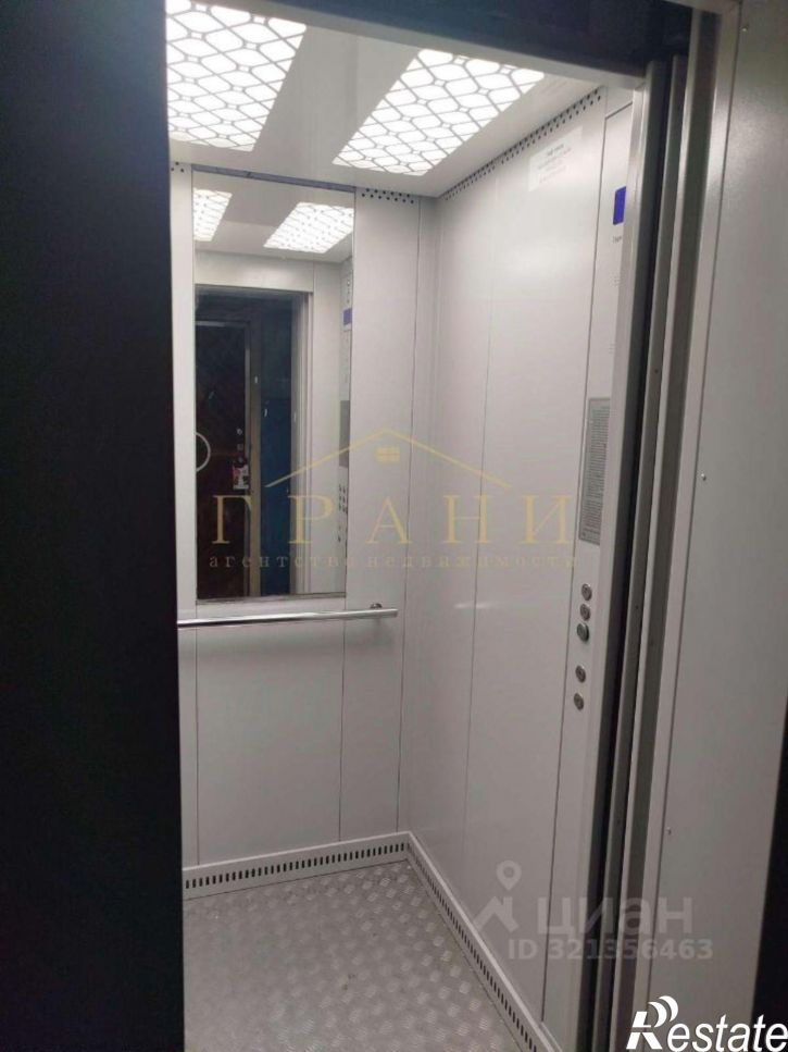 3-комн квартира улица Туполева, 31Б,  д. 31Б