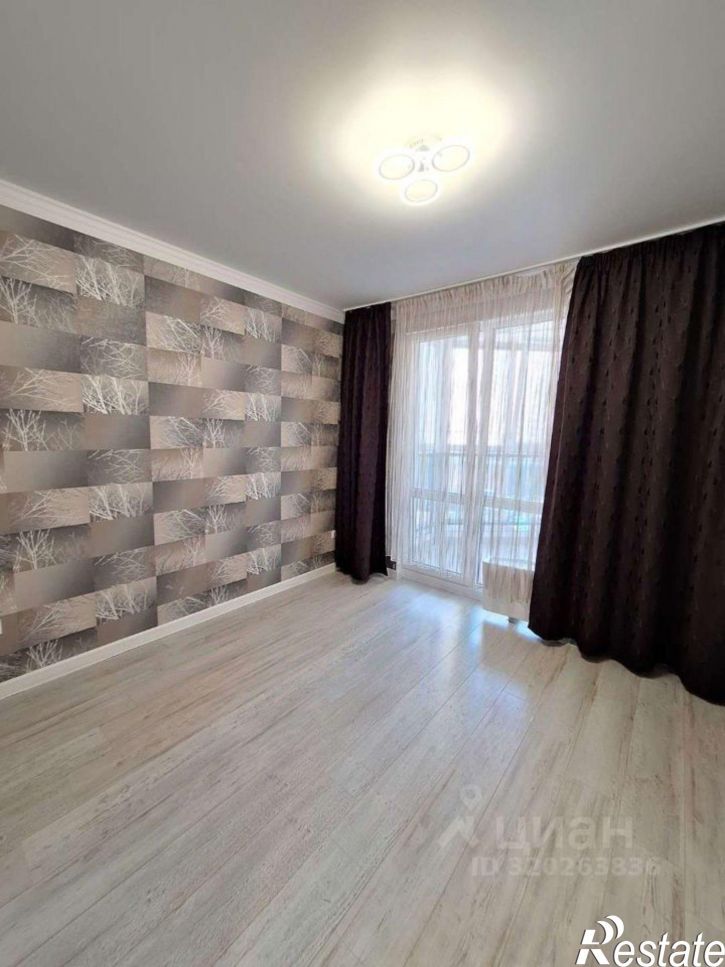 2-комн квартира улица 45-й Стрелковой Дивизии, 247/4,  д. 247/4