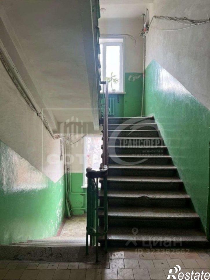 2-комн квартира улица Героев Стратосферы, 2,  д. 2