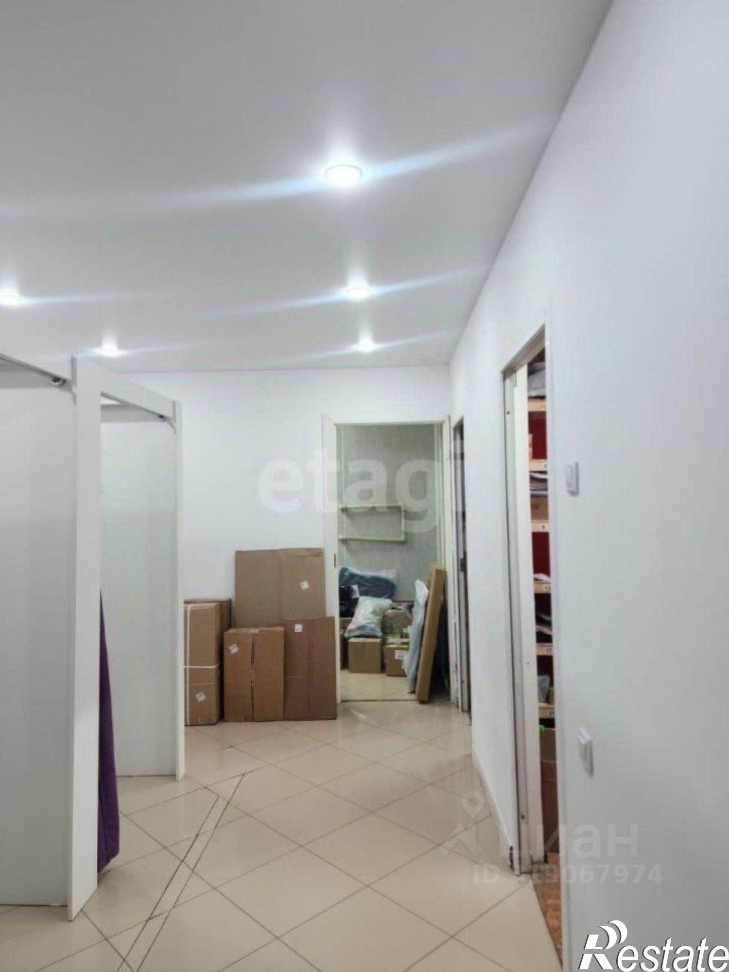 Купить офис, помещение под офис за 9 834 480 рублей на улица Ломоносова, 114/31