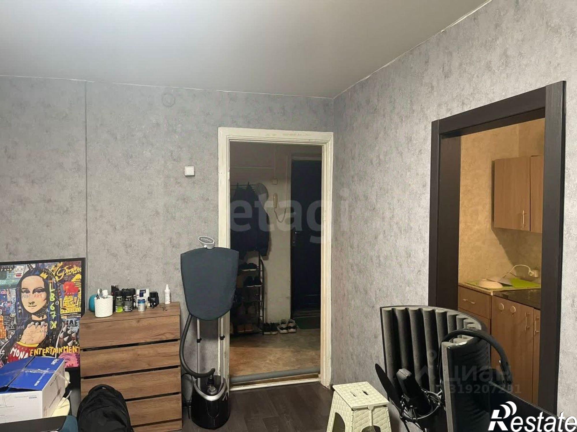 Купить квартиру за 2 450 000 рублей на Автогенный переулок, 15