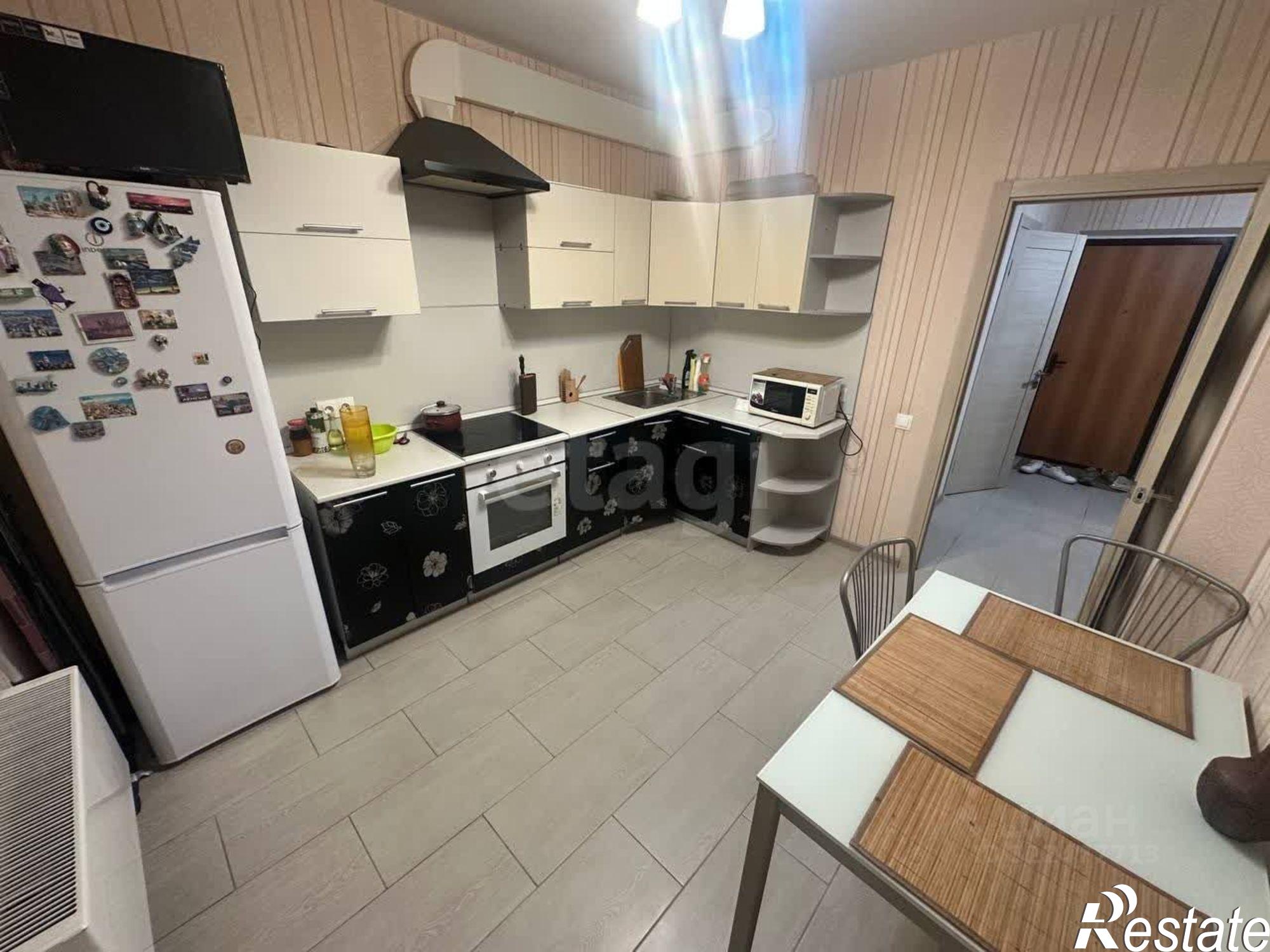 Купить квартиру за 7 100 000 рублей на Краснознамённая улица, 57/1