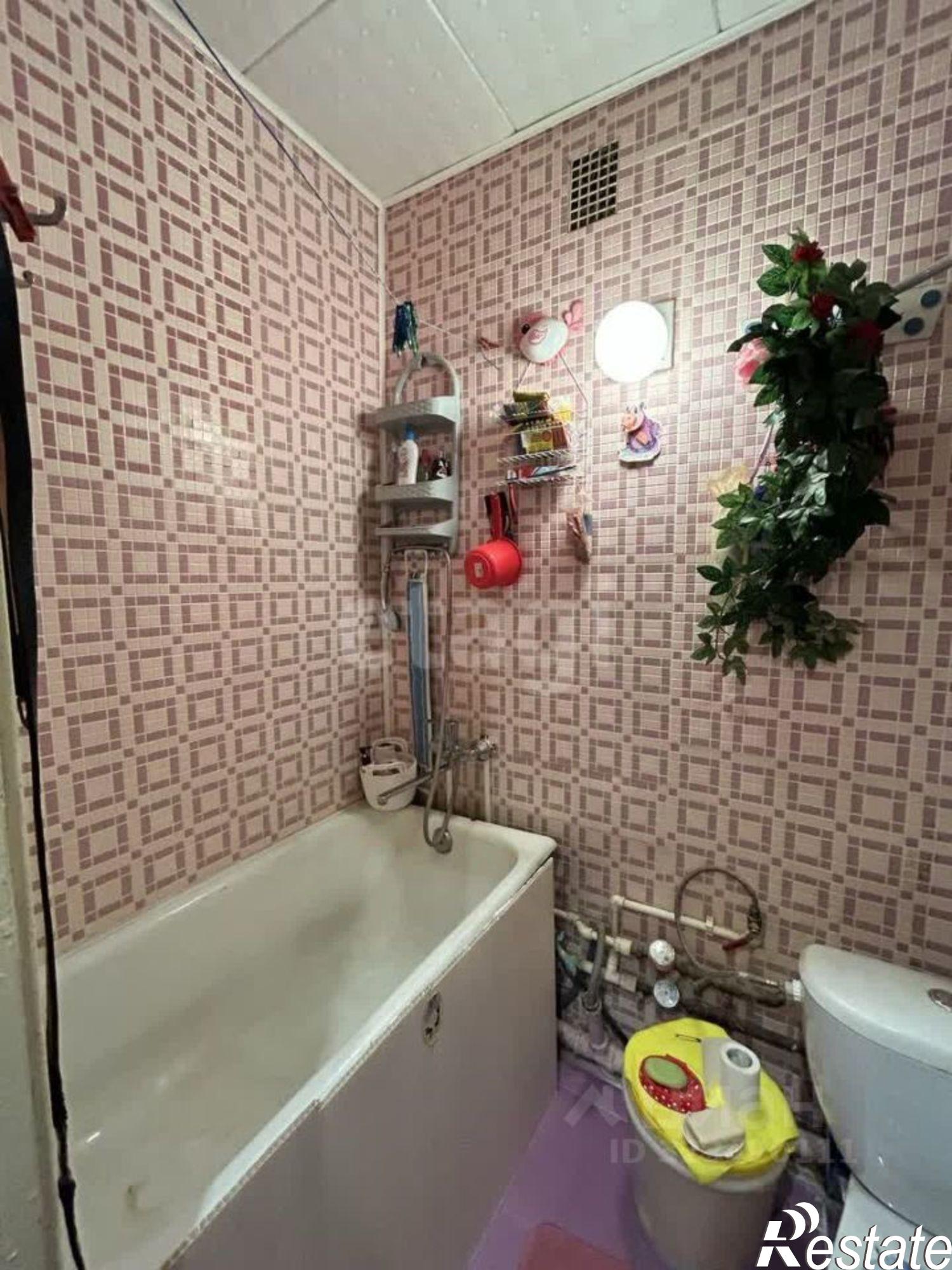 Купить квартиру за 2 450 000 рублей на улица Героев Сибиряков, 87