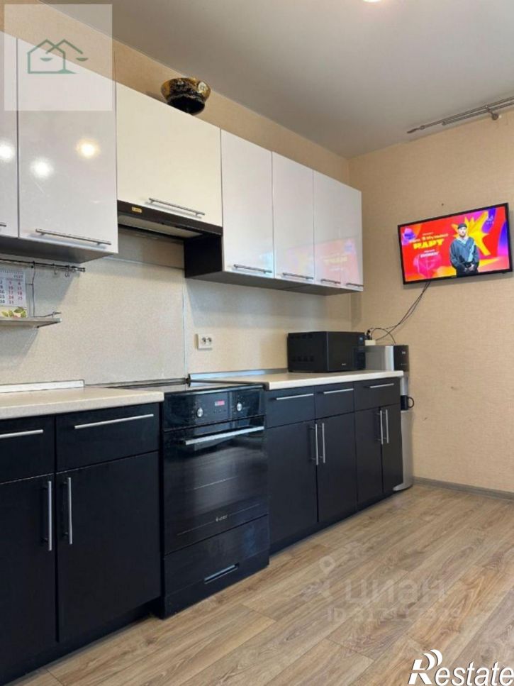 3-комн квартира Крымская улица, 3/1,  д. 3/1