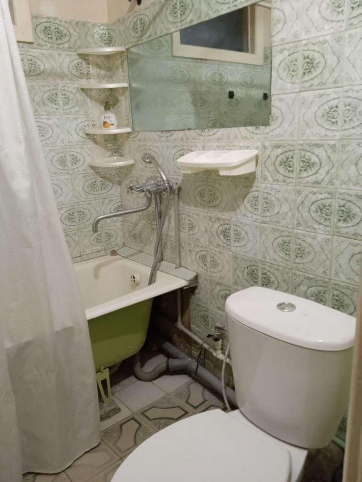 1-комн квартира Космонавтов улица, 8