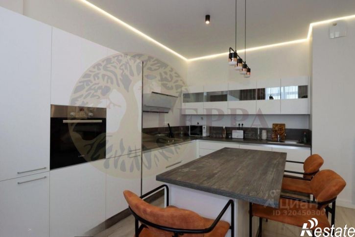 4-комн квартира улица Челюскинцев, 101Б,  д. 101Б