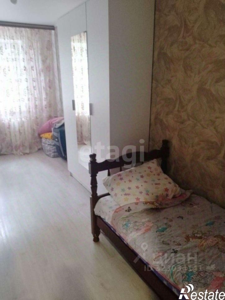 2-комн квартира улица Героев Сибиряков, 27,  д. 27