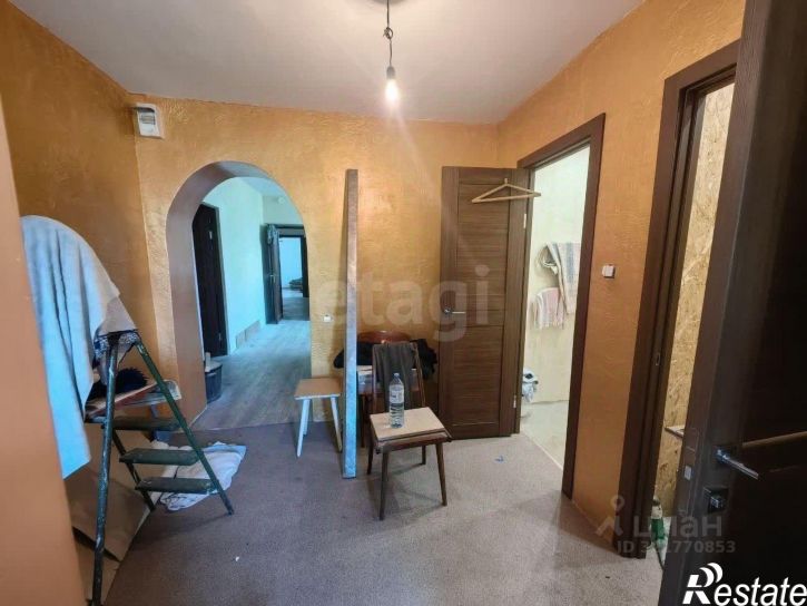 4-комн квартира Ударная улица, 54,  д. 54