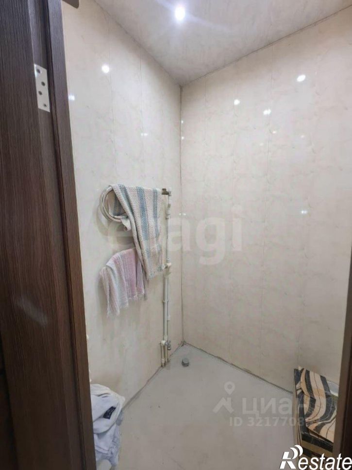 4-комн квартира Ударная улица, 54,  д. 54