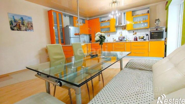 3-комн квартира Осетровский переулок, 1,  д. 1