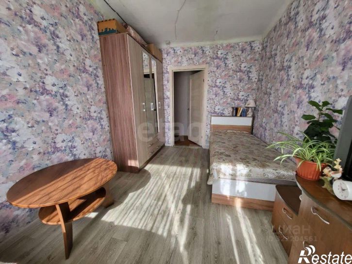 2-комн квартира улица Челюскинцев, 80,  д. 80