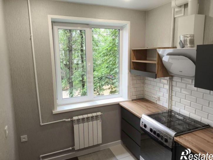 3-комн квартира улица Героев Сибиряков, 50,  д. 50