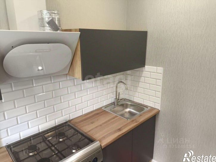 3-комн квартира улица Героев Сибиряков, 50,  д. 50