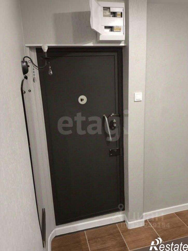 3-комн квартира улица Героев Сибиряков, 50,  д. 50