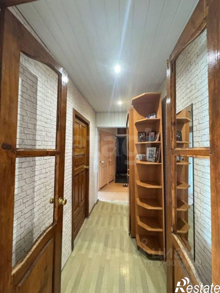 3-комн квартира улица Космонавта Комарова, 2,  д. 2