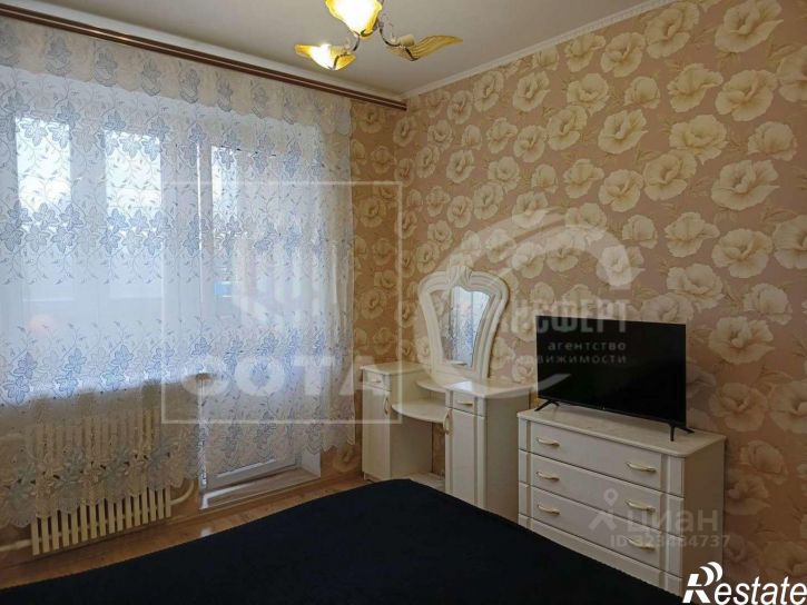 2-комн квартира улица Антонова-Овсеенко, 33,  д. 33