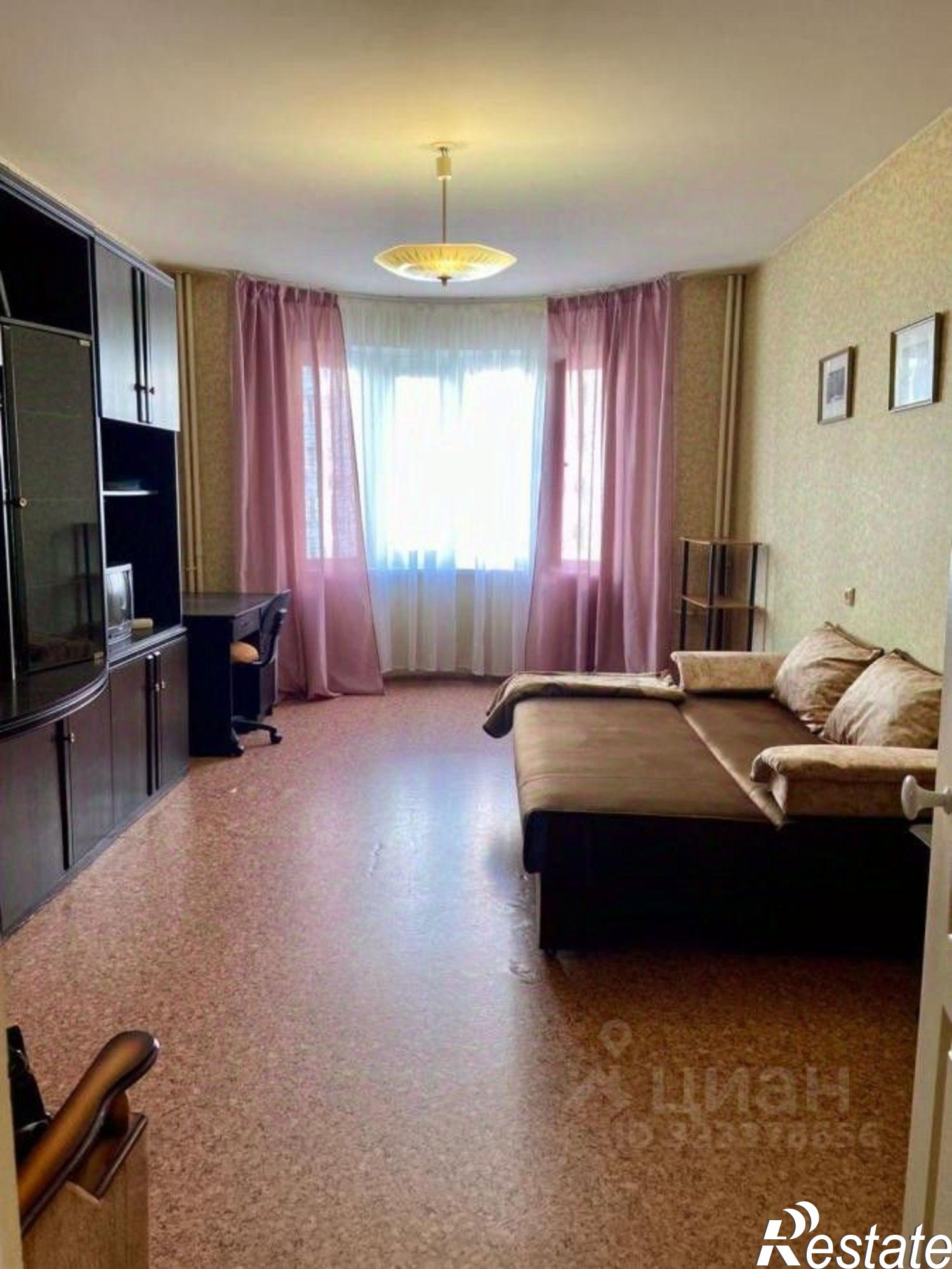 Сдать квартиру за 18 000 рублей на улица Шишкова, 142/5