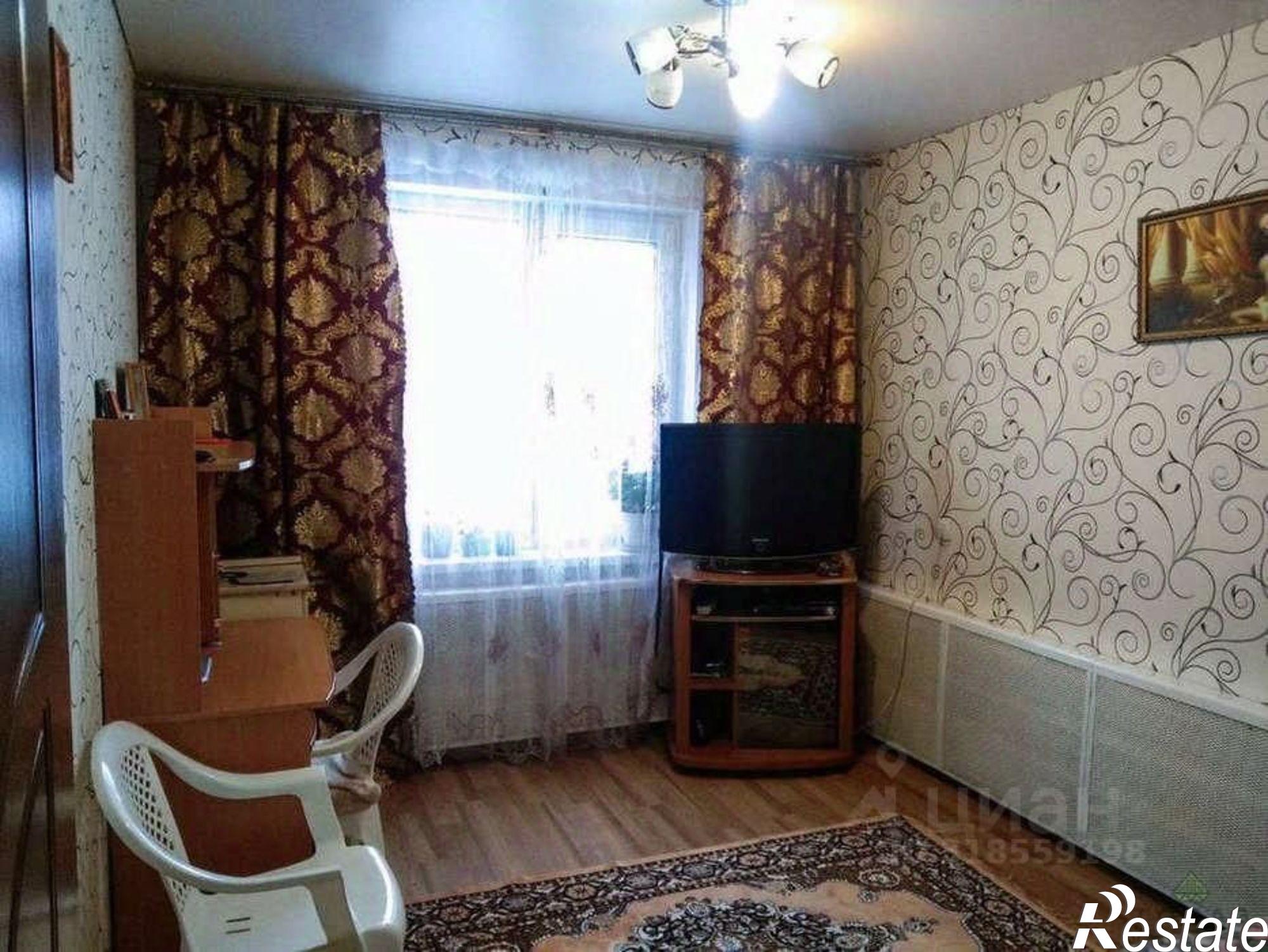 Сдать комнату за 10 000 рублей на Тепличная улица, 4