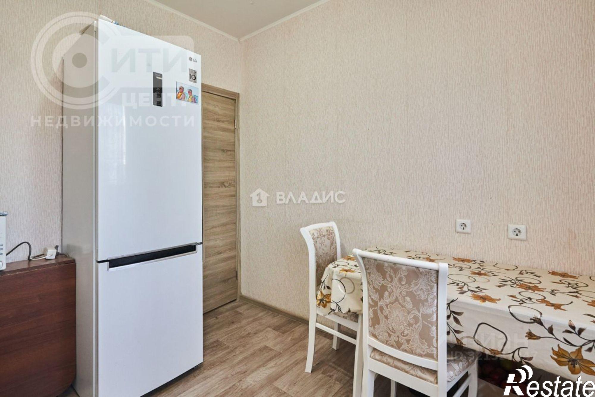 Купить квартиру за 4 480 000 рублей на улица Коренцова, 7