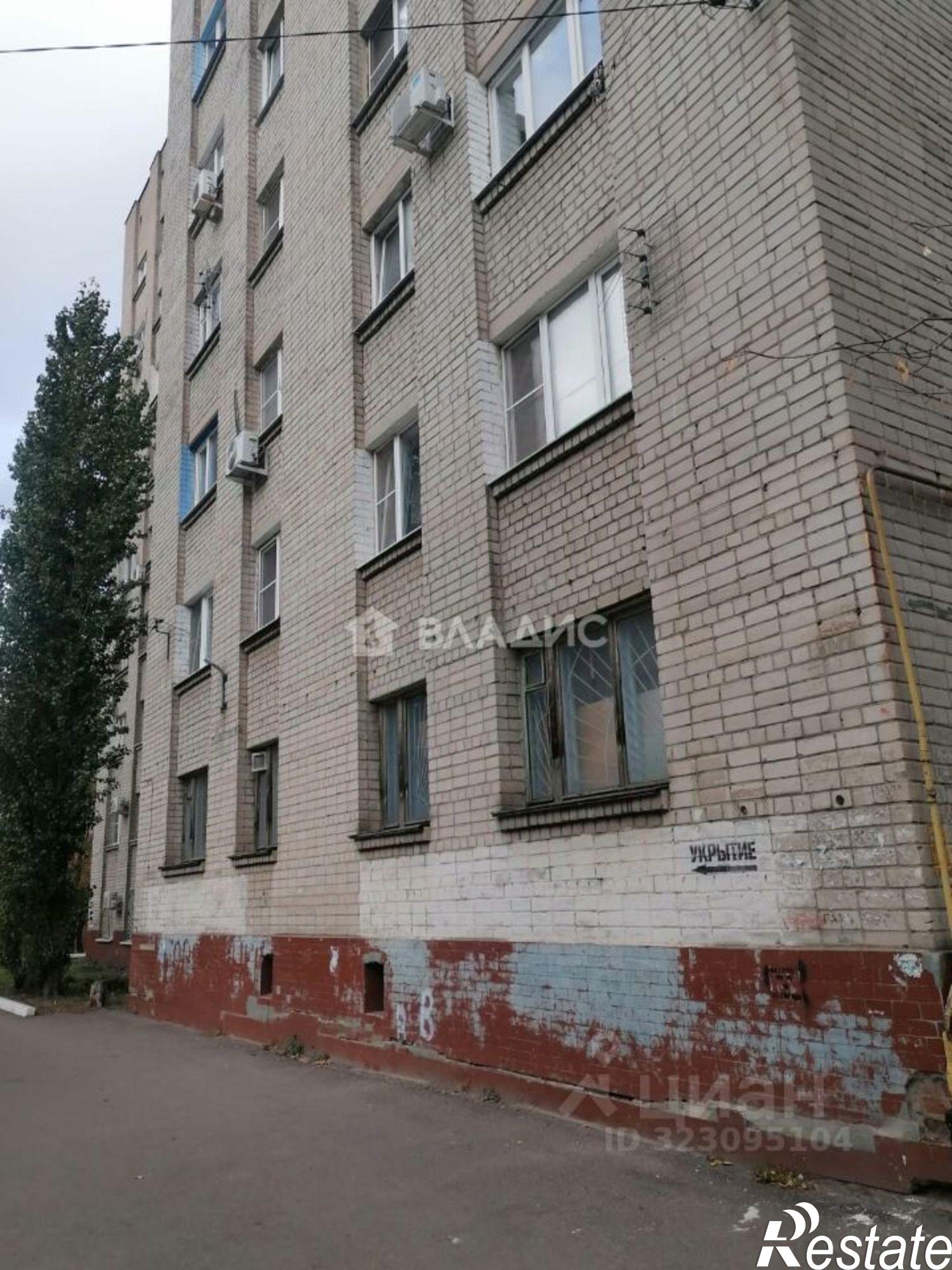 Купить комнату за 600 000 рублей на улица Артамонова, 36