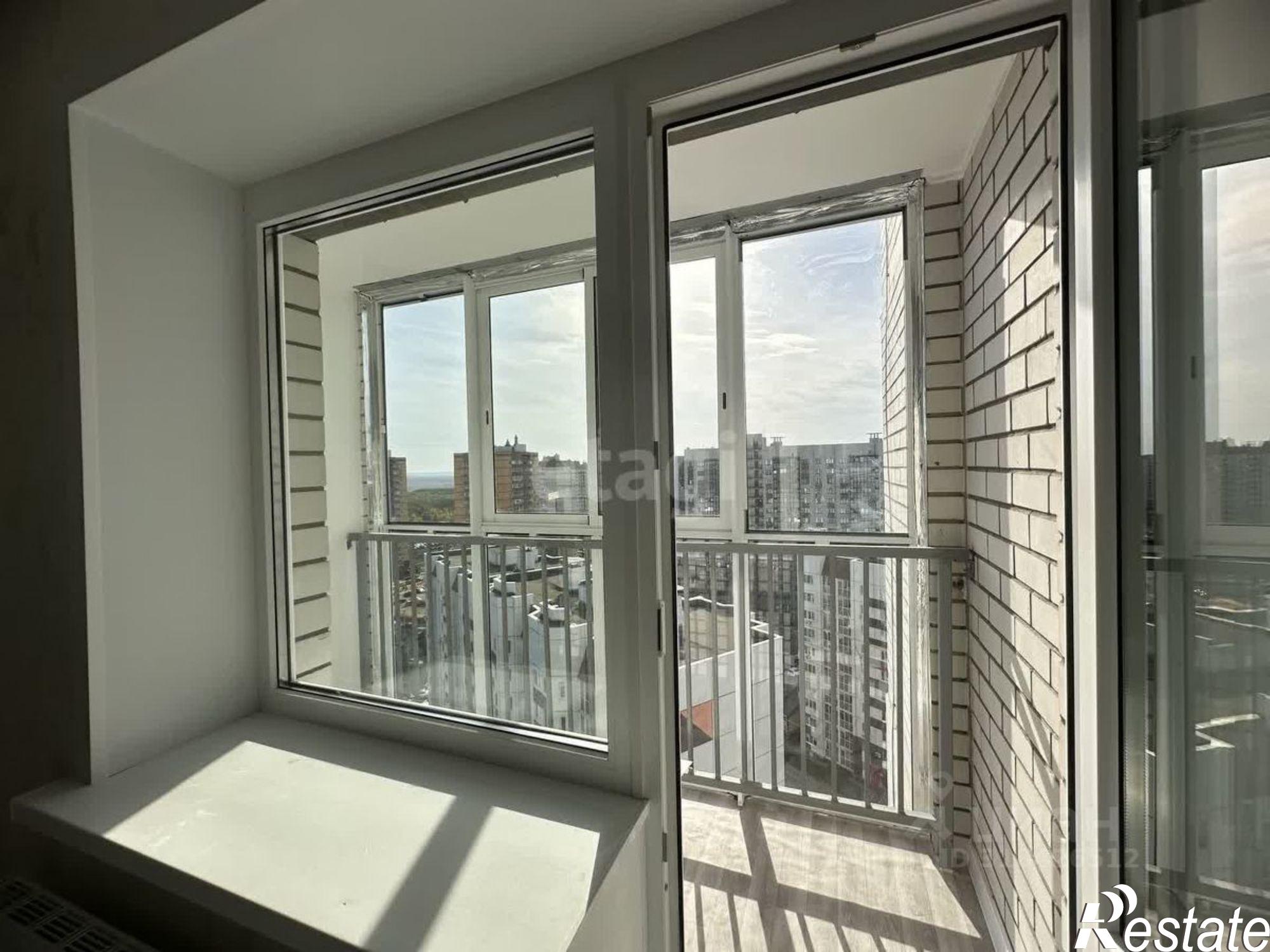 Купить квартиру за 8 550 000 рублей на Острогожская улица, 166/3