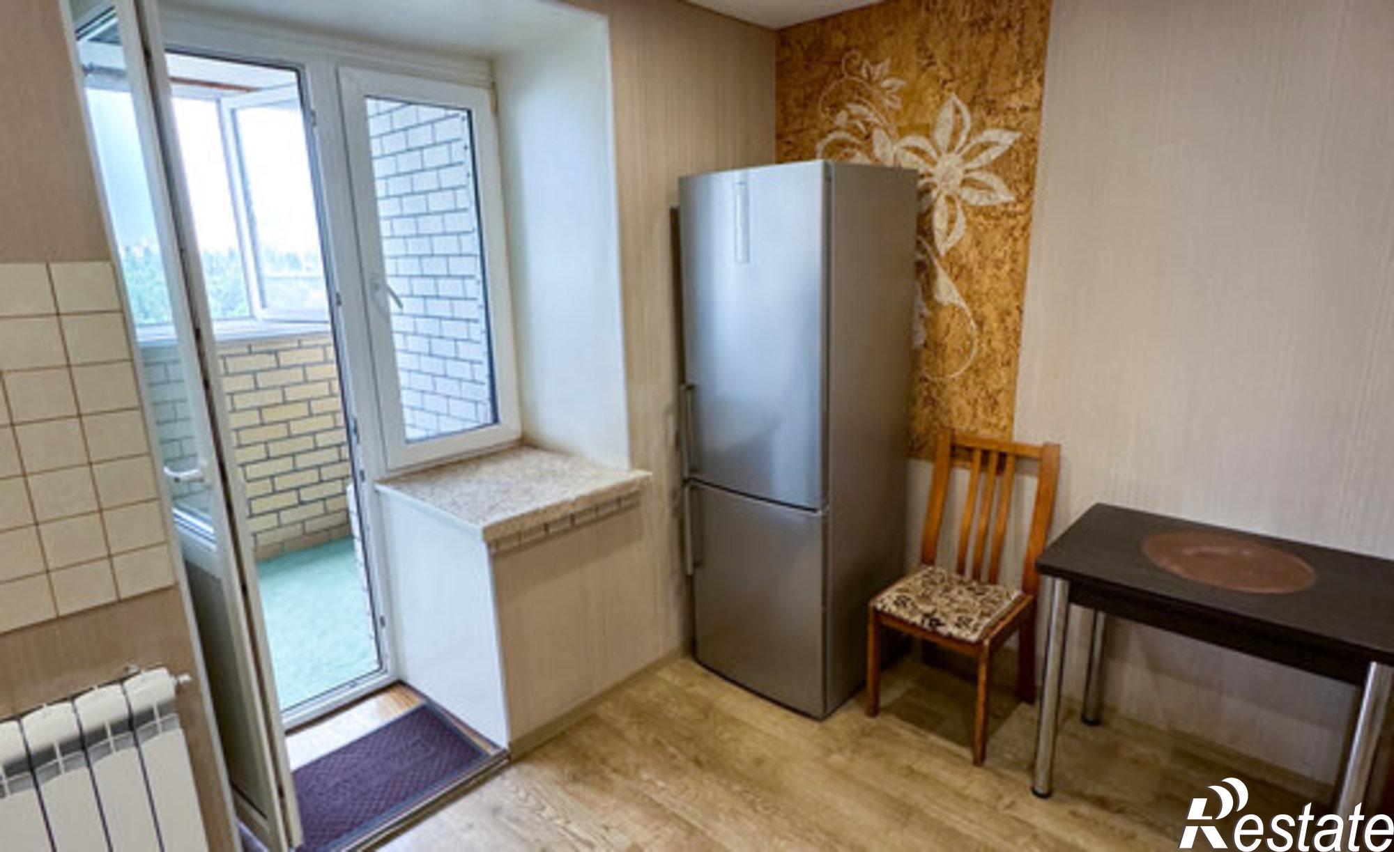 Купить квартиру за 4 700 000 рублей на Пеше-Стрелецкая улица, 100