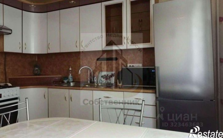 3-комн квартира улица 40 лет Октября, 14,  д. 14