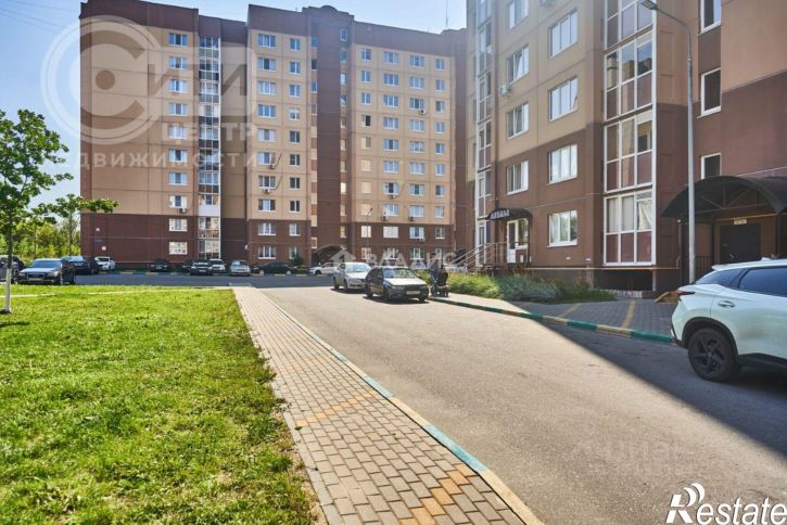 2-комн квартира улица Коренцова, 7,  д. 7