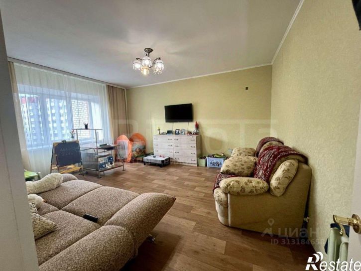 3-комн квартира улица Ломоносова, 114/7,  д. 114/7