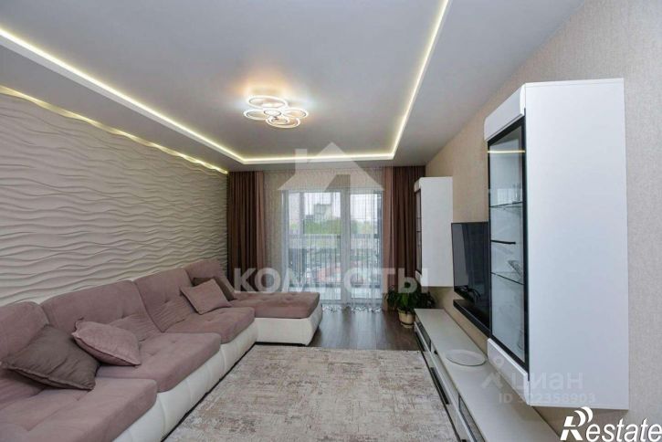 3-комн квартира Московский проспект, 67,  д. 67