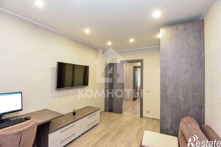 3-комн квартира Московский проспект, 67,  д. 67