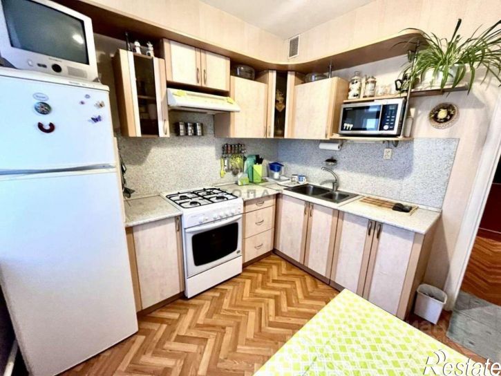 3-комн квартира Тепличная улица, 6Б,  д. 6Б