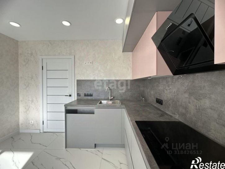 3-комн квартира Острогожская улица, 166/3,  д. 166/3