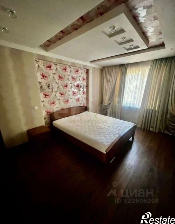 3-комн квартира Ленинский проспект, 185,  д. 185