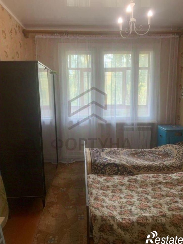 3-комн квартира улица Артамонова, 16,  д. 16