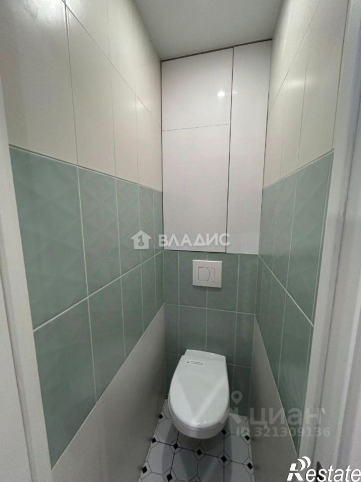 3-комн квартира улица 45-й Стрелковой Дивизии, 285,  д. 285