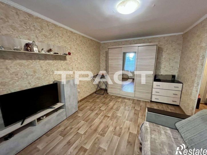 1-комн квартира улица Космонавтов, 32,  д. 32