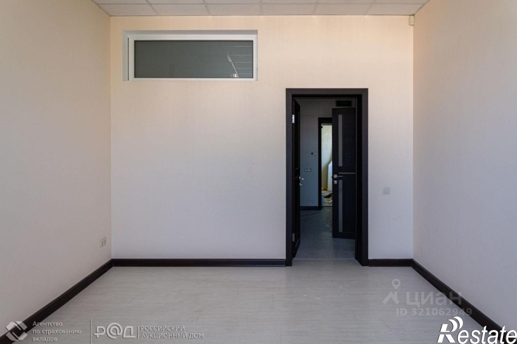 Купить офис, помещение под офис за 8 815 700 рублей на улица Героев Стратосферы, 14