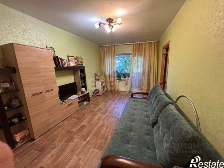 2-комн квартира улица Домостроителей, 10,  д. 10